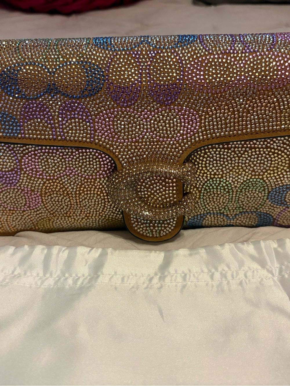 Tabby Shoulder Bag 26 In Crystal Signature - Picture 4 of 15